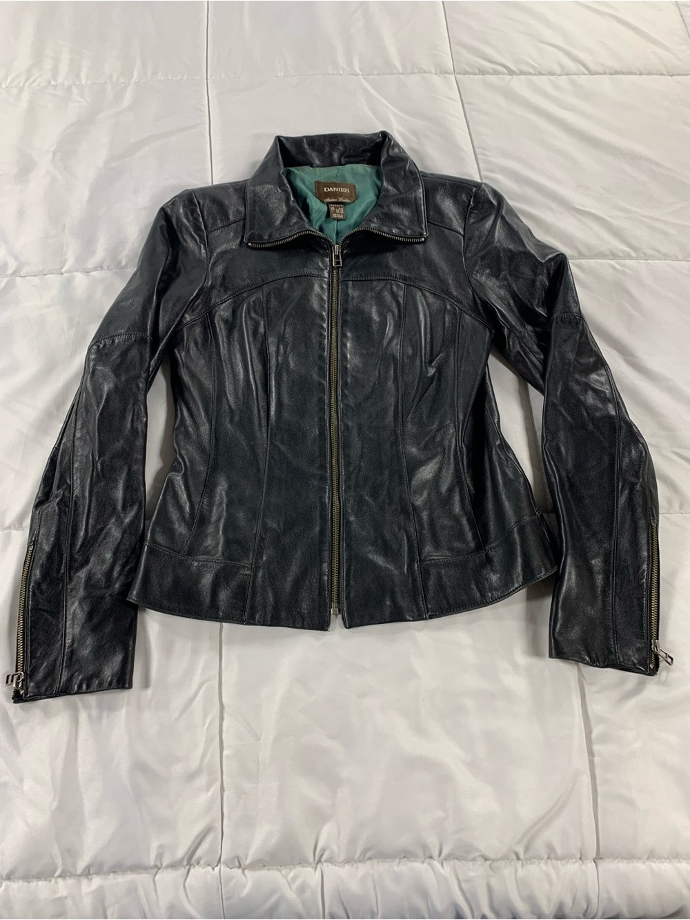 Pre loved DANIER jacket womens size 2XS